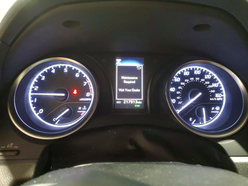 Фото 9 - TOYOTA CAMRY