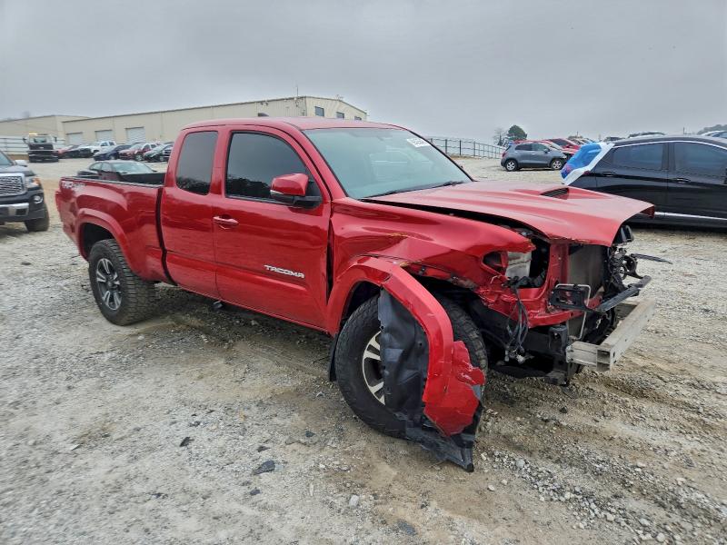 Фото 4 - TOYOTA TACOMA