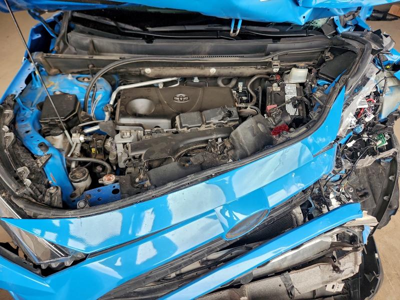 Фото 11 - TOYOTA RAV4