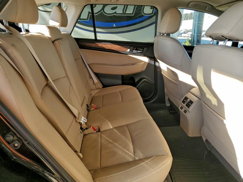 Фото 10 - SUBARU OUTBACK