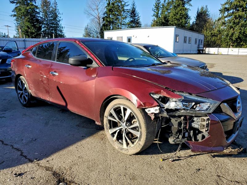 Фото 4 - NISSAN MAXIMA