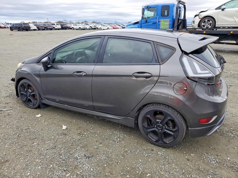 Фото 2 - FORD FIESTA