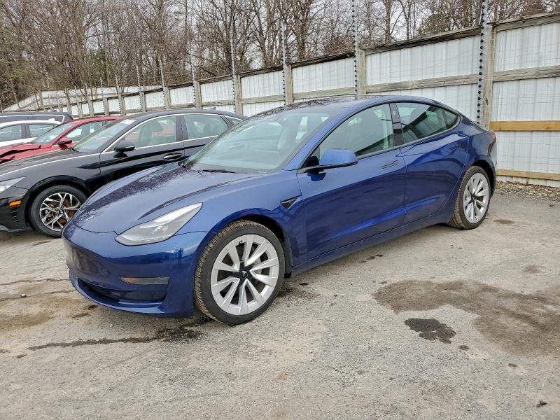Фото 1 - TESLA MODEL 3