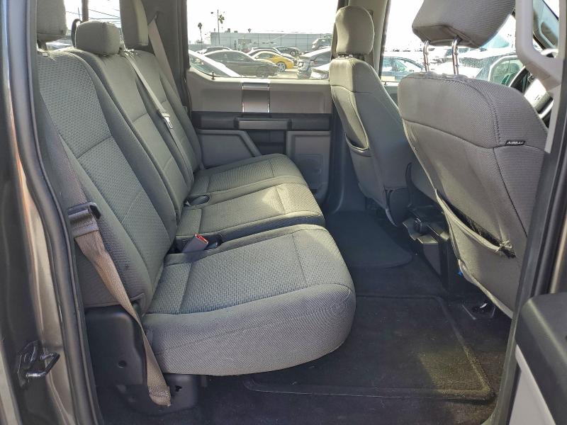 Фото 10 - FORD F-150