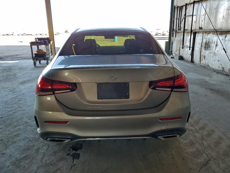 Фото 6 - MERCEDES-BENZ A-CLASS