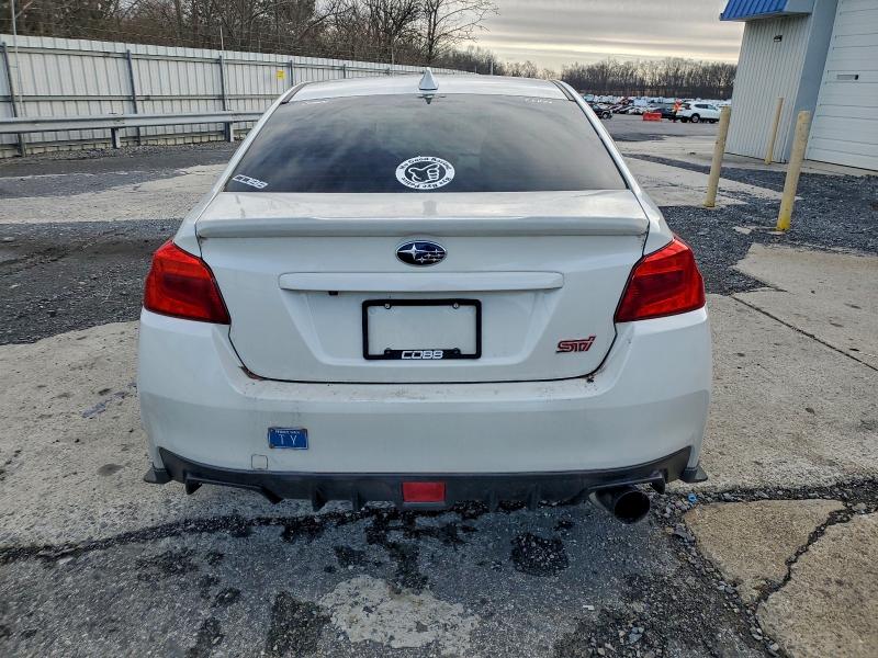 Фото 6 - SUBARU WRX