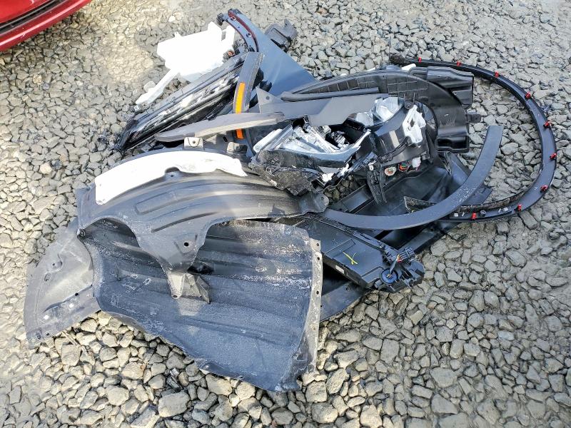 Фото 13 - MITSUBISHI OUTLANDER