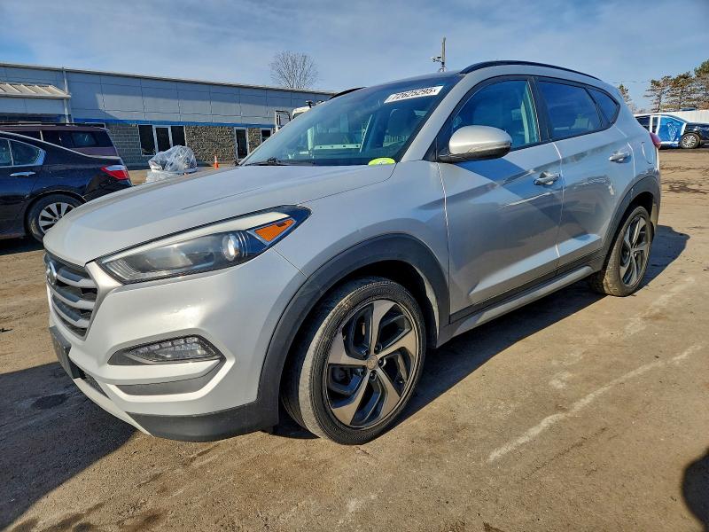 Фото 1 - HYUNDAI TUCSON