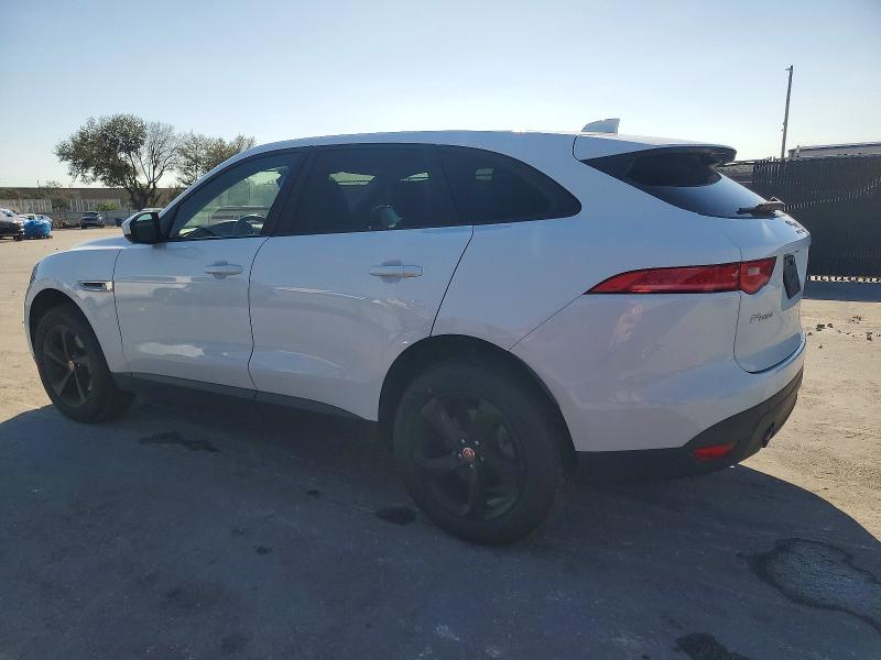 Фото 2 - JAGUAR F-PACE