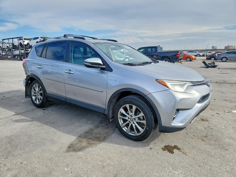 Фото 4 - TOYOTA RAV4