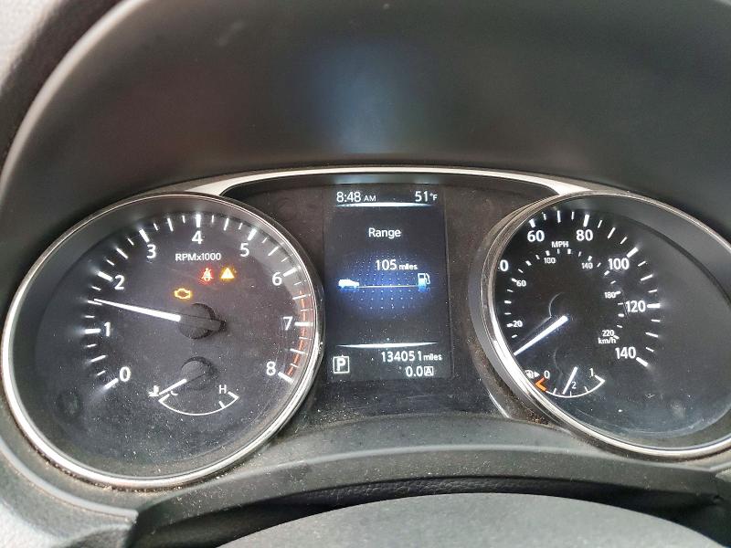 Фото 9 - NISSAN ROGUE