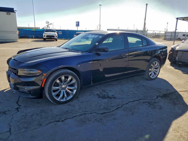 Фото 1 - DODGE CHARGER