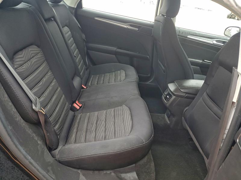 Фото 10 - FORD FUSION