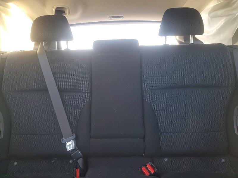 Фото 10 - SUBARU OUTBACK