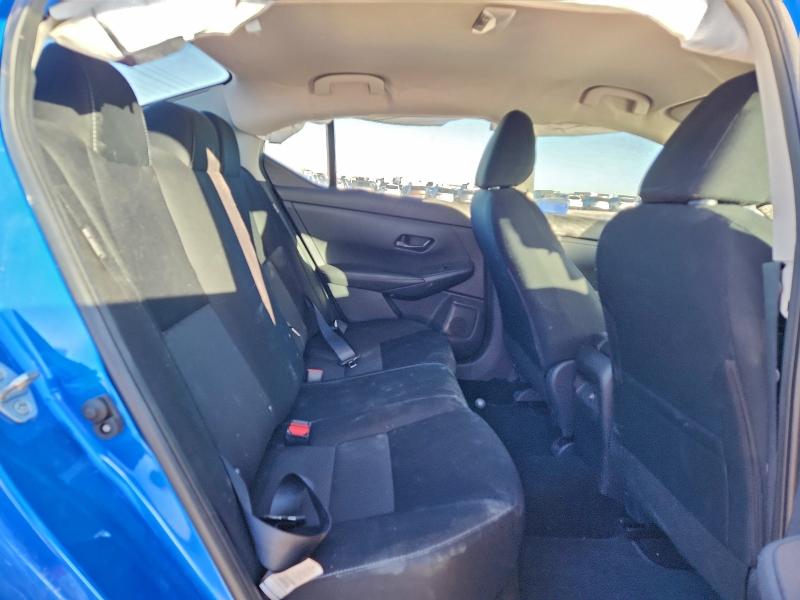 Фото 10 - NISSAN SENTRA