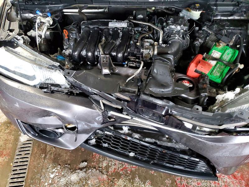 Фото 12 - HONDA FIT