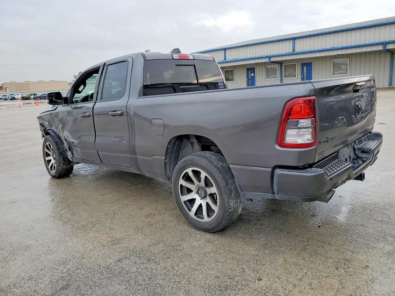 Фото 2 - RAM 1500