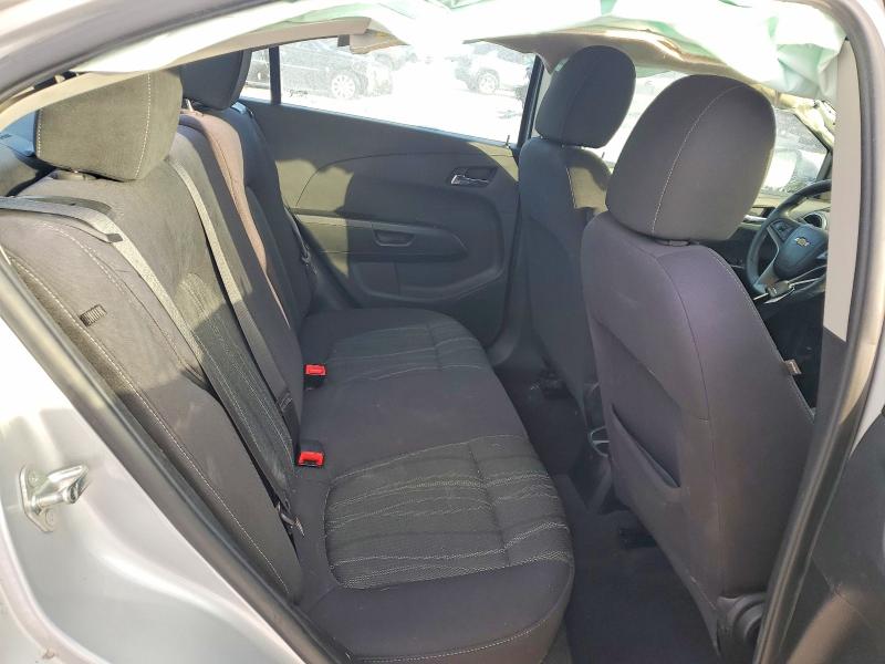 Фото 10 - CHEVROLET SONIC