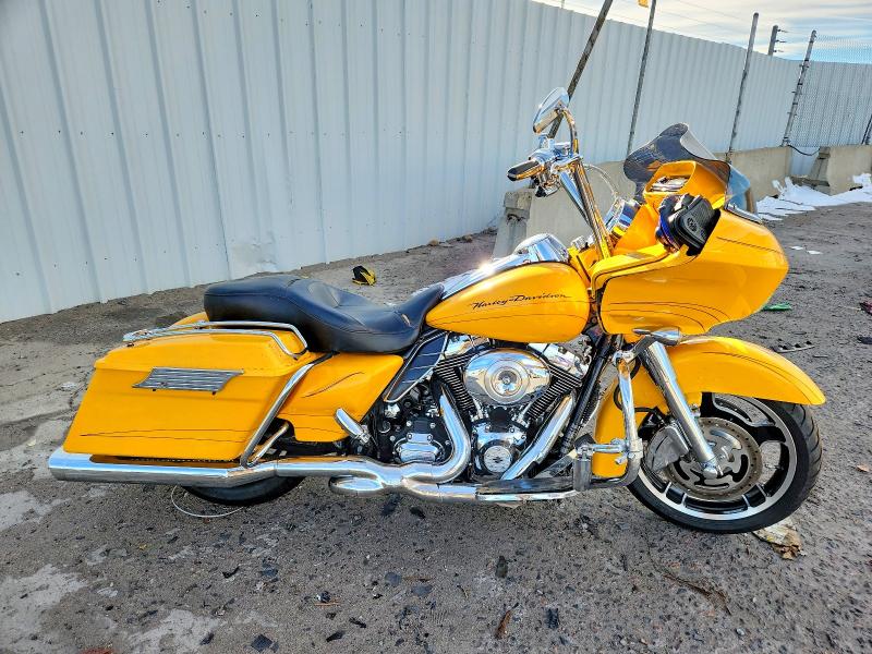 HARLEY-DAVIDSON FL 2012