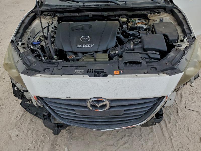 Фото 11 - MAZDA 3