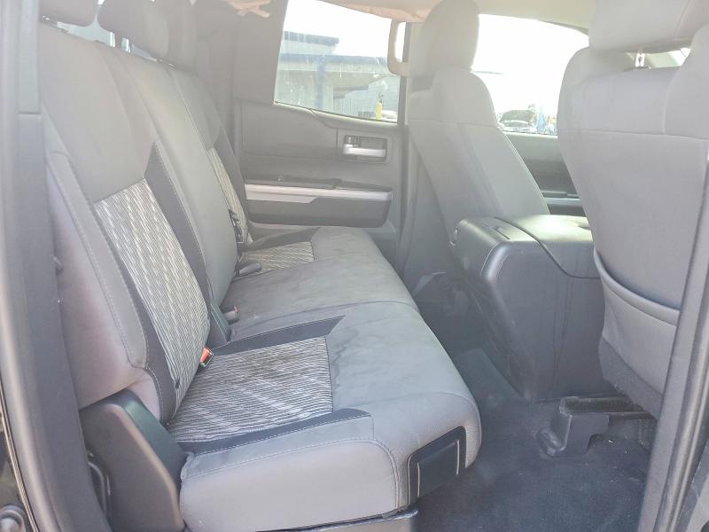 Фото 10 - TOYOTA TUNDRA