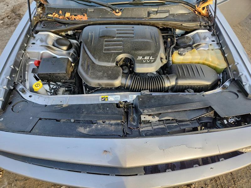 Фото 11 - DODGE CHALLENGER