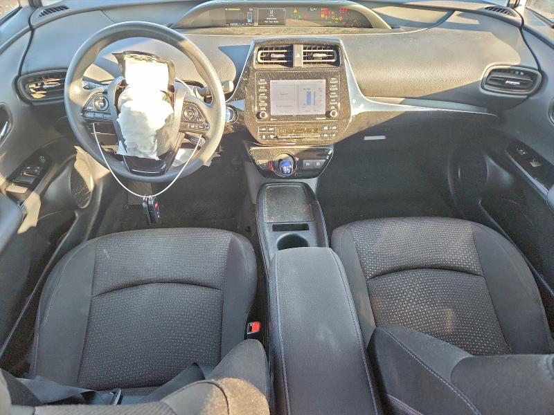 Фото 8 - TOYOTA PRIUS