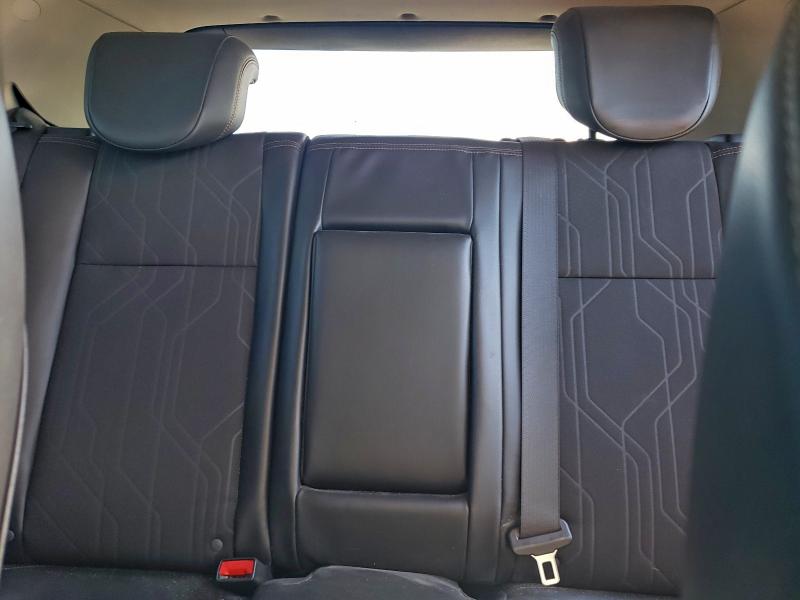 Фото 10 - CHEVROLET TRAX