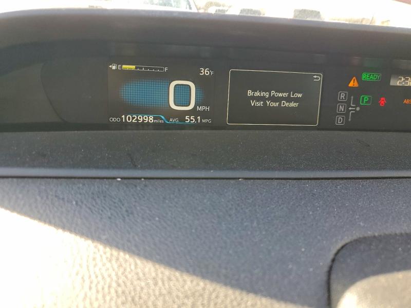 Фото 9 - TOYOTA PRIUS