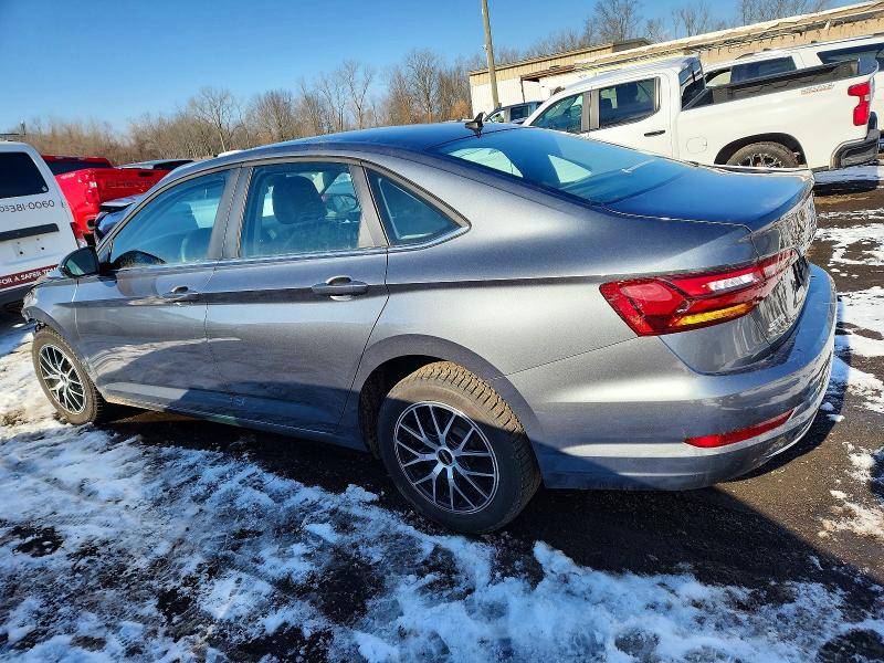 Фото 2 - VOLKSWAGEN JETTA