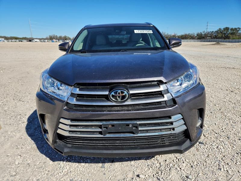 Фото 5 - TOYOTA HIGHLANDER