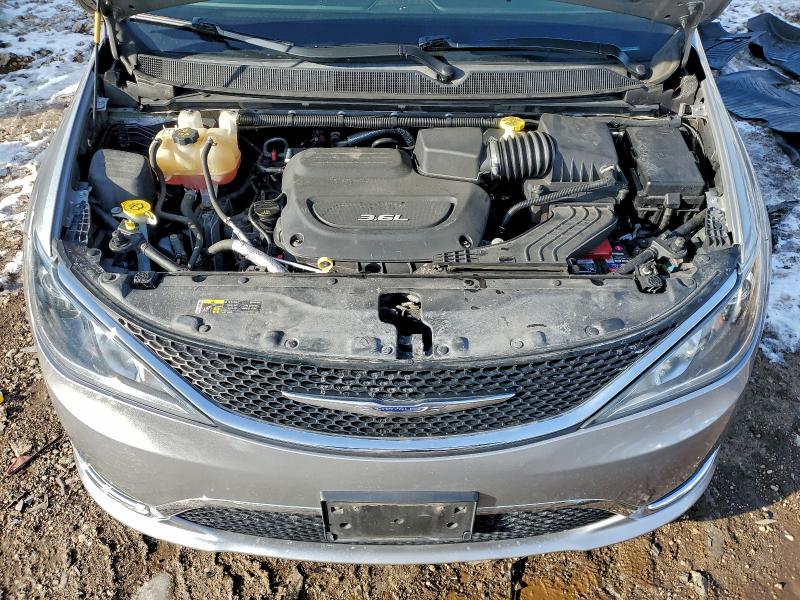 Фото 11 - CHRYSLER PACIFICA