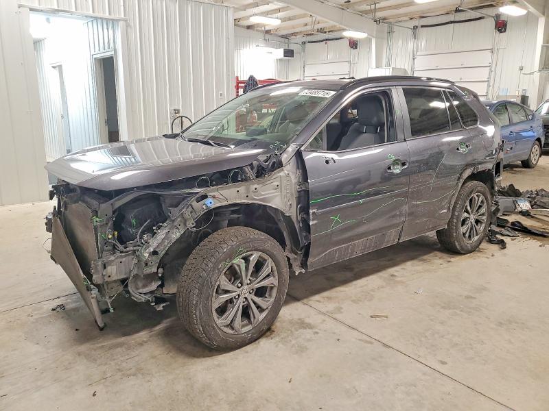 Фото 1 - TOYOTA RAV4