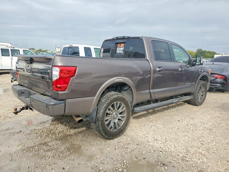 Фото 3 - NISSAN TITAN