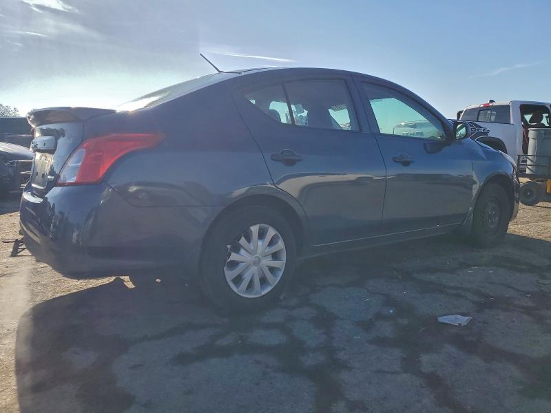 Фото 3 - NISSAN VERSA