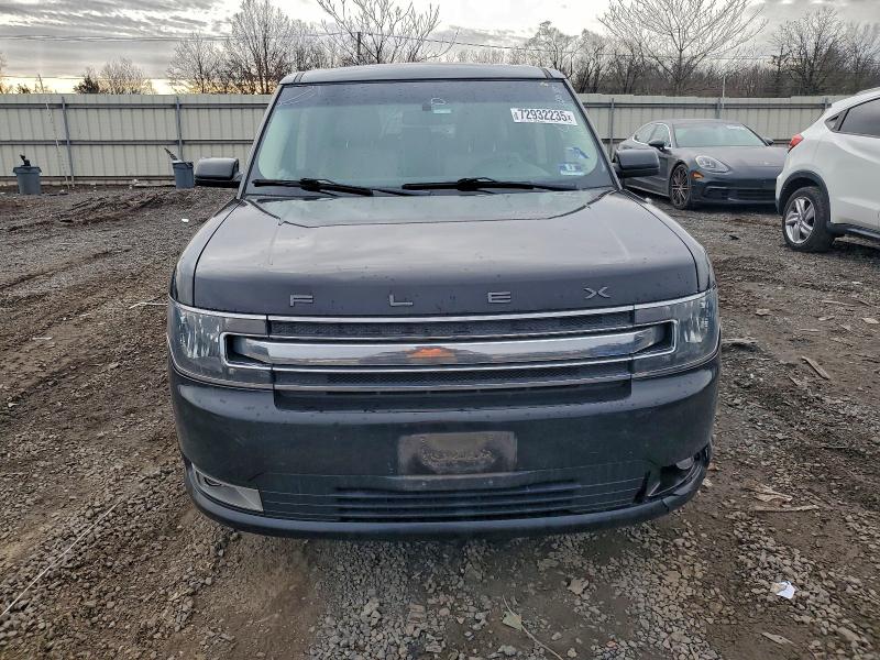 Фото 5 - FORD FLEX