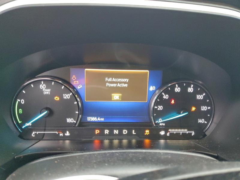 Фото 9 - FORD ESCAPE