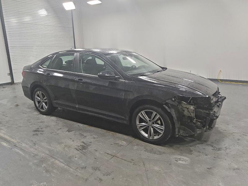 Фото 4 - VOLKSWAGEN JETTA