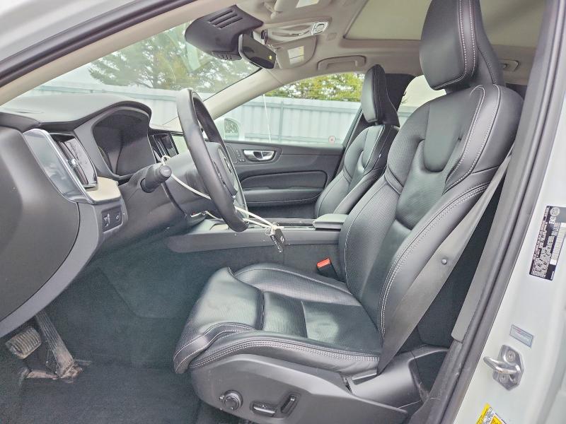 Фото 7 - VOLVO XC60