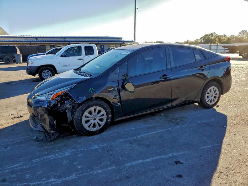 Фото 1 - TOYOTA PRIUS