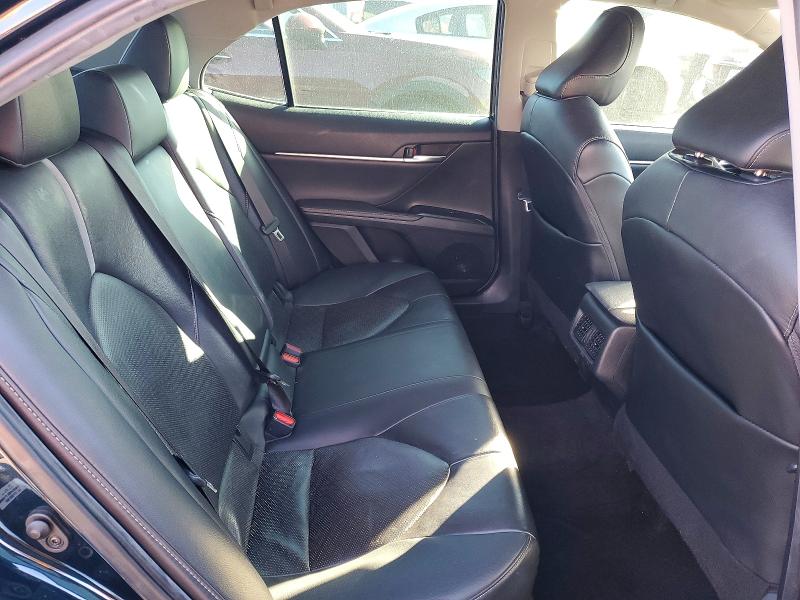 Фото 10 - TOYOTA CAMRY