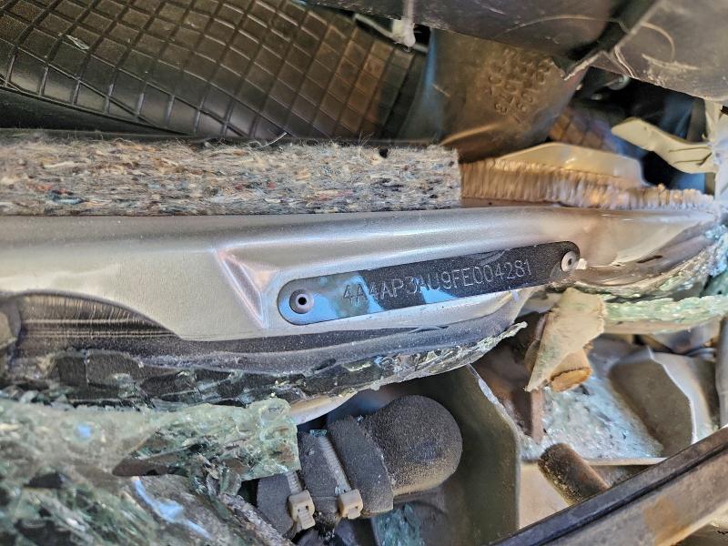 Фото 14 - MITSUBISHI OUTLANDER