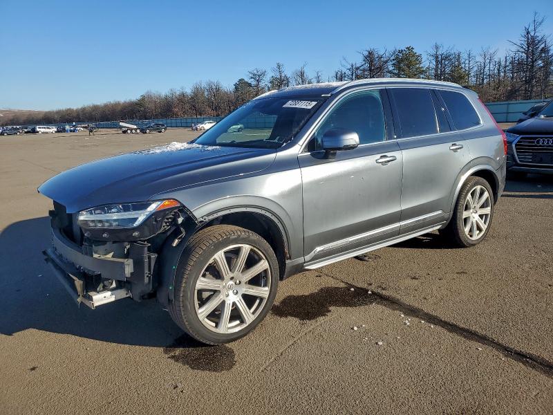 Фото 1 - VOLVO XC90