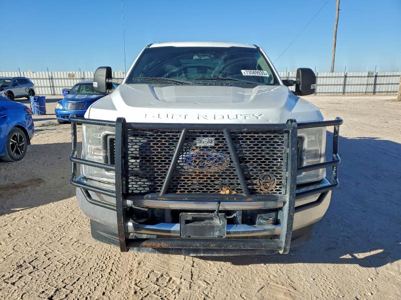 Фото 5 - FORD F250