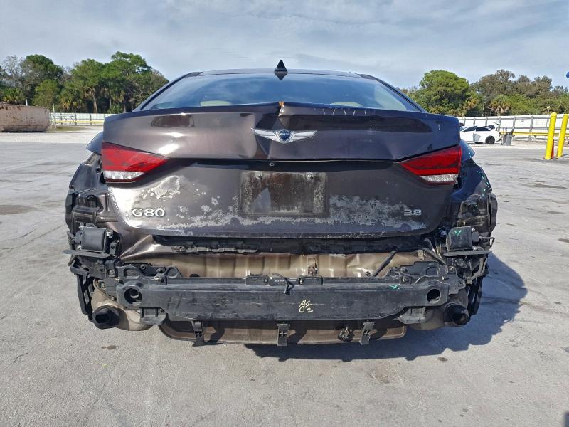 Фото 6 - HYUNDAI GENESIS