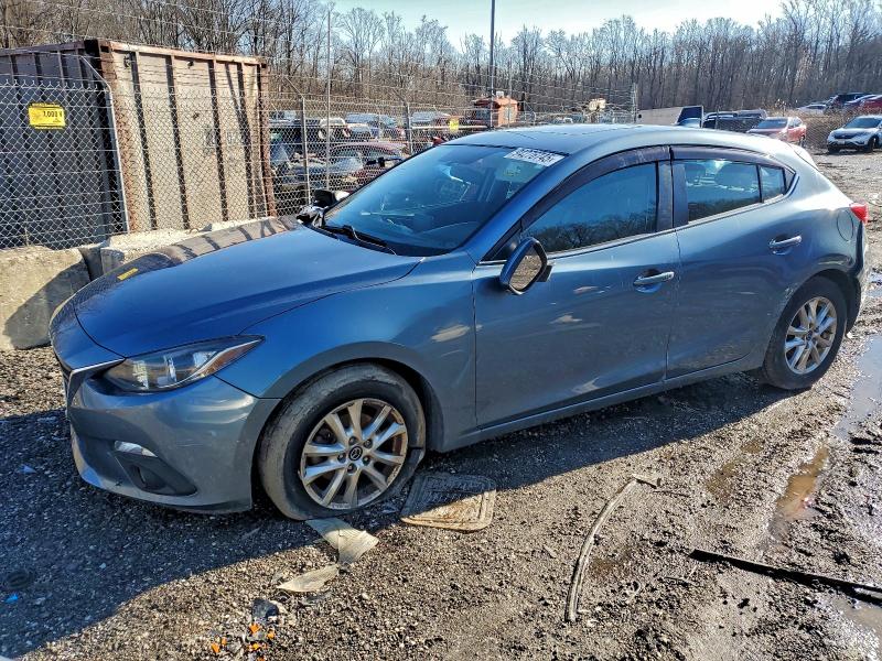 Фото 1 - MAZDA 3