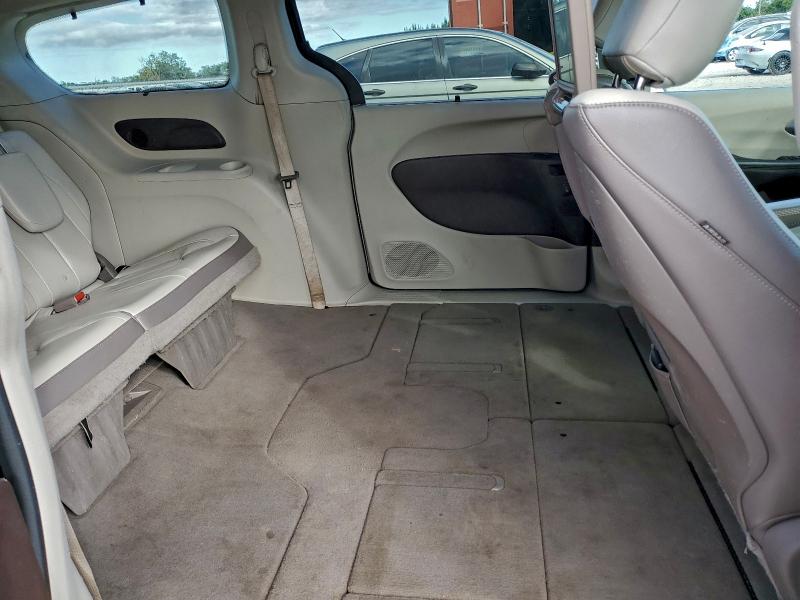 Фото 11 - CHRYSLER PACIFICA