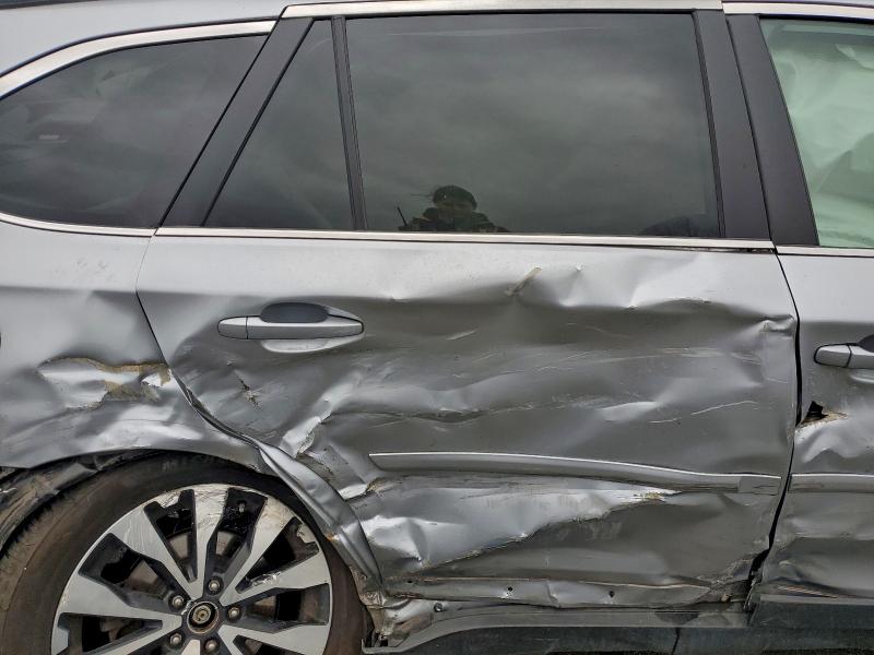 Фото 11 - SUBARU OUTBACK