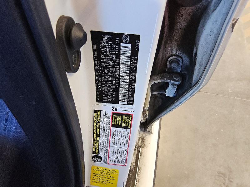 Фото 12 - TOYOTA CAMRY