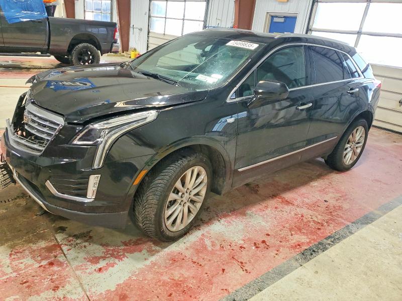 Фото 1 - CADILLAC XT5